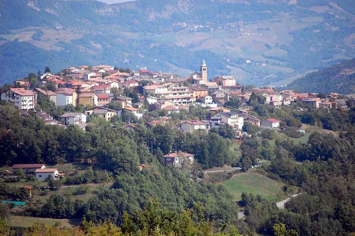 Escursione notturna a Villa Minozzo Escursione notturna a Villa Minozzo